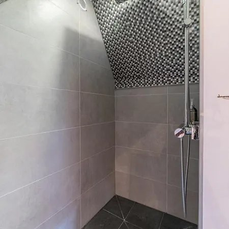 Escale Annecienne Furnished Flat Apartment Annecy